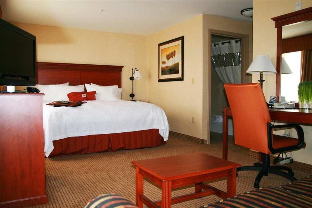 Hampton Inn Рок-Спрингс Номер фото